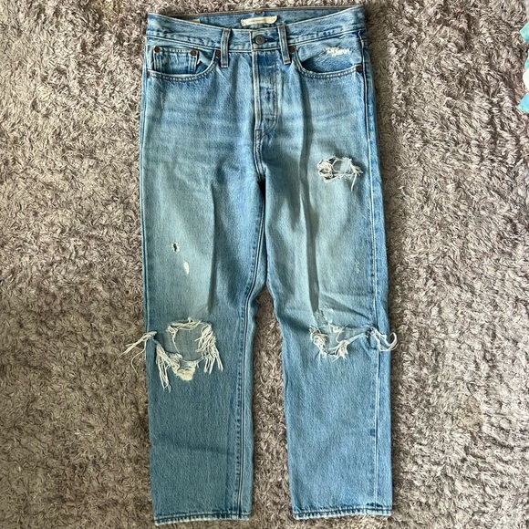 Wedgie Straight Levi’s - Picture 2 of 7